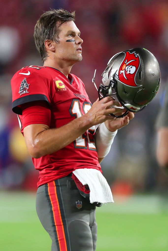 tampa, fl   october 27 tampa bay buccaneers quarterback tom brady 12 looks into the stands before the regular season game between the baltimore ravens and the tampa bay buccaneers on october 27, 2022 at raymond james stadium in tampa, florida photo by cliff welchicon sportswire via getty images