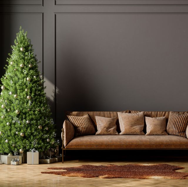 These Minimalist Christmas Tree Ideas Are Super-Easy to Master