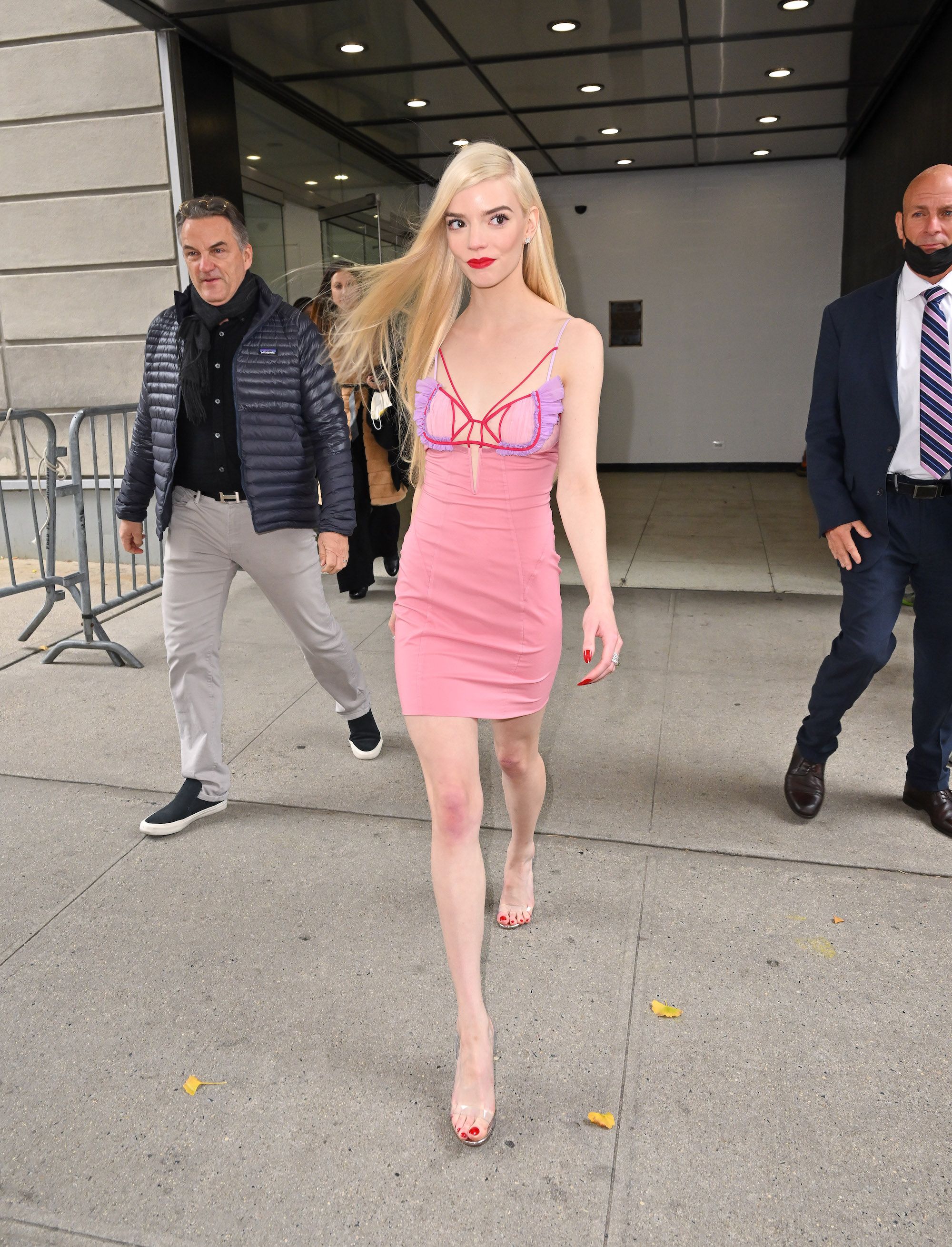 Anya Taylor-Joy Goes From A Sheer Goth Dress To A Barbiecore Mini On 'The  Menu' Tour—She Looks Amazing In Both! - SHEfinds