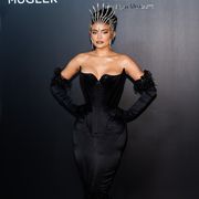new york, new york   november 15 kylie jenner attends the thierry mugler couturissime exhibition opening night at brooklyn museum on november 15, 2022 in new york city photo by gothamfilmmagic