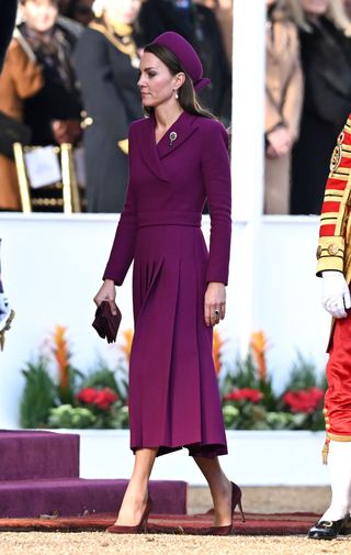 london, england   november 22 catherine, princess of wales attends the ceremonial welcome by the king and the queen consort at horse guards parade on november 22, 2022 in london, england photo by karwai tangwireimage