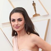 hollywood, california   march 27 mila kunis attends the 94th annual academy awards at hollywood and highland on march 27, 2022 in hollywood, california photo by david livingstongetty images