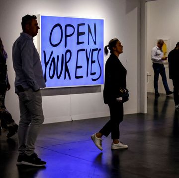 people look at artwork during the miami art basel 2022 at the convention center in miami beach, florida, december 2, 2022   restricted to editorial use   mandatory mention of the artist upon publication   to illustrate the event as specified in the caption photo by eva marie uzcategui  afp  restricted to editorial use   mandatory mention of the artist upon publication   to illustrate the event as specified in the caption  restricted to editorial use   mandatory mention of the artist upon publication   to illustrate the event as specified in the caption photo by eva marie uzcateguiafp via getty images