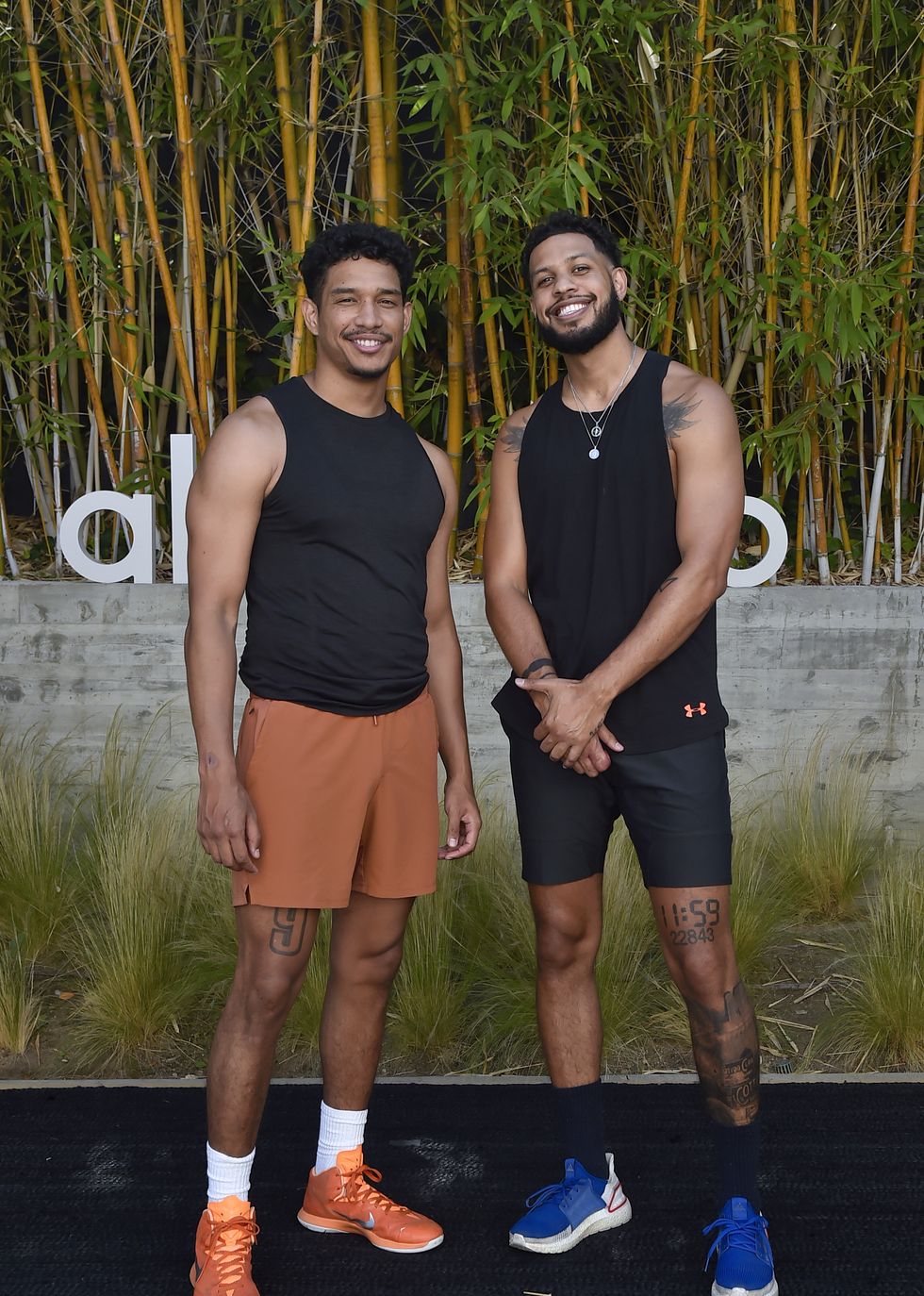 los angeles, california   june 24 l r darius jackson and sarunas jackson attend day 3 at alo house on june 24, 2021 in los angeles, california photo by stefanie keenangetty images for alo yoga