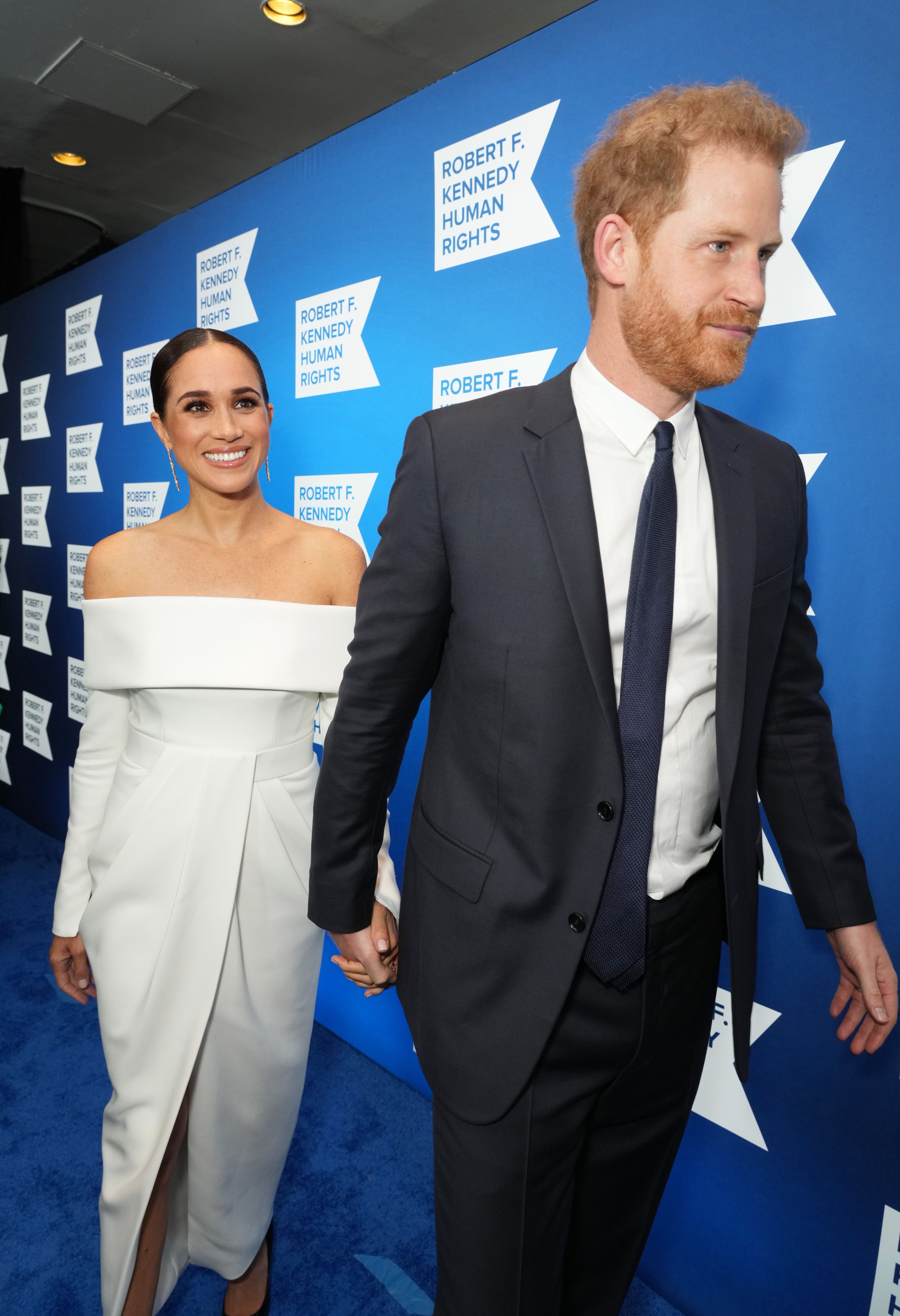 Meghan Markle Dresses in White Louis Vuitton at Ripple of Hope Gala – WWD