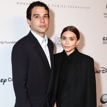 los angeles, california september 23 l r louis eisner and ashley olsen attend the yes 20th anniversary gala on september 23, 2021 in los angeles, california photo by matt winkelmeyergetty images for yes 20th anniversary gala
