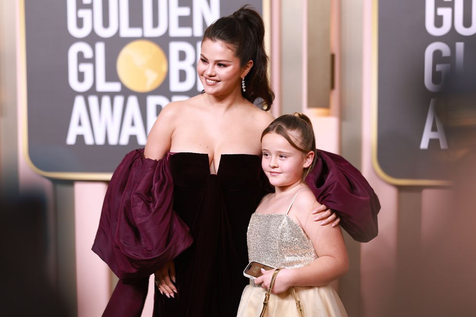 beverly hills, california january 10 l r selena gomez and gracie elliot teefey attend the 80th annual golden globe awards at the beverly hilton on january 10, 2023 in beverly hills, california photo by matt winkelmeyerfilmmagic