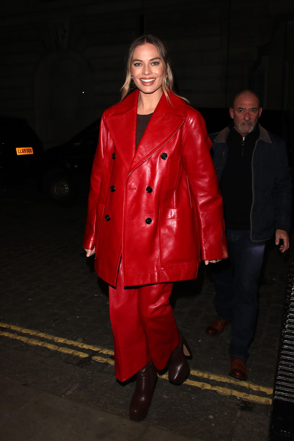 Margot Robbie Hooded Dress and More Celebs in the Trend - FASHION Magazine