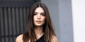 milan, italy june 19 emily ratajkowski is seen ahead of the jw anderson fashion show during the milan fashion week ss 2023 on june 19, 2022 in milan, italy photo by valentina frugiuelegetty images