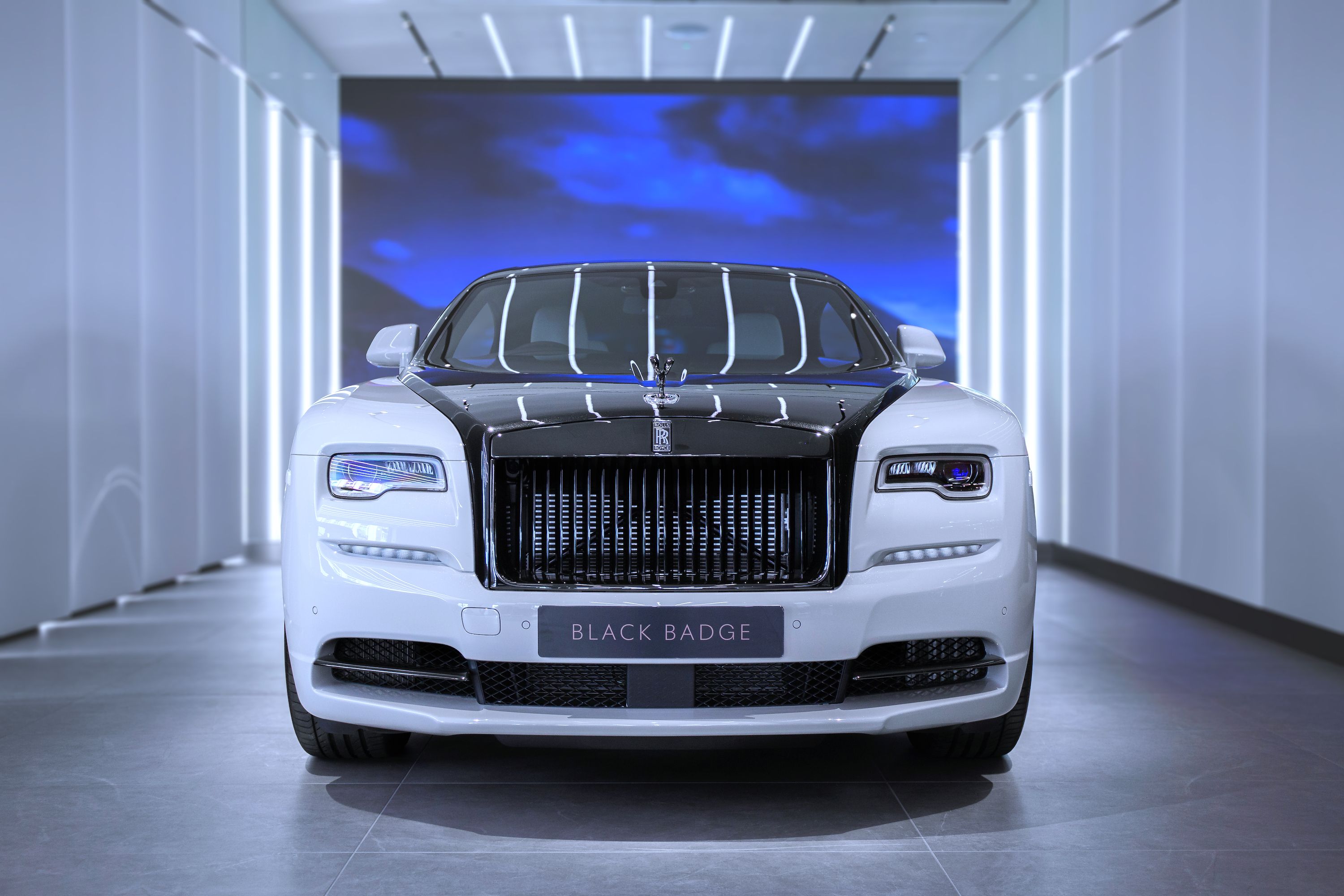 Review the RollsRoyce Wraith Black Badge Reviews 2023  Top Gear