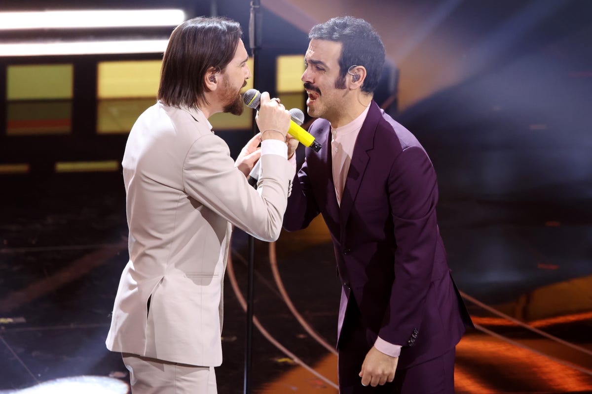 Sanremo 2023 seconda serata: la musica ci salverà dall'orrore?