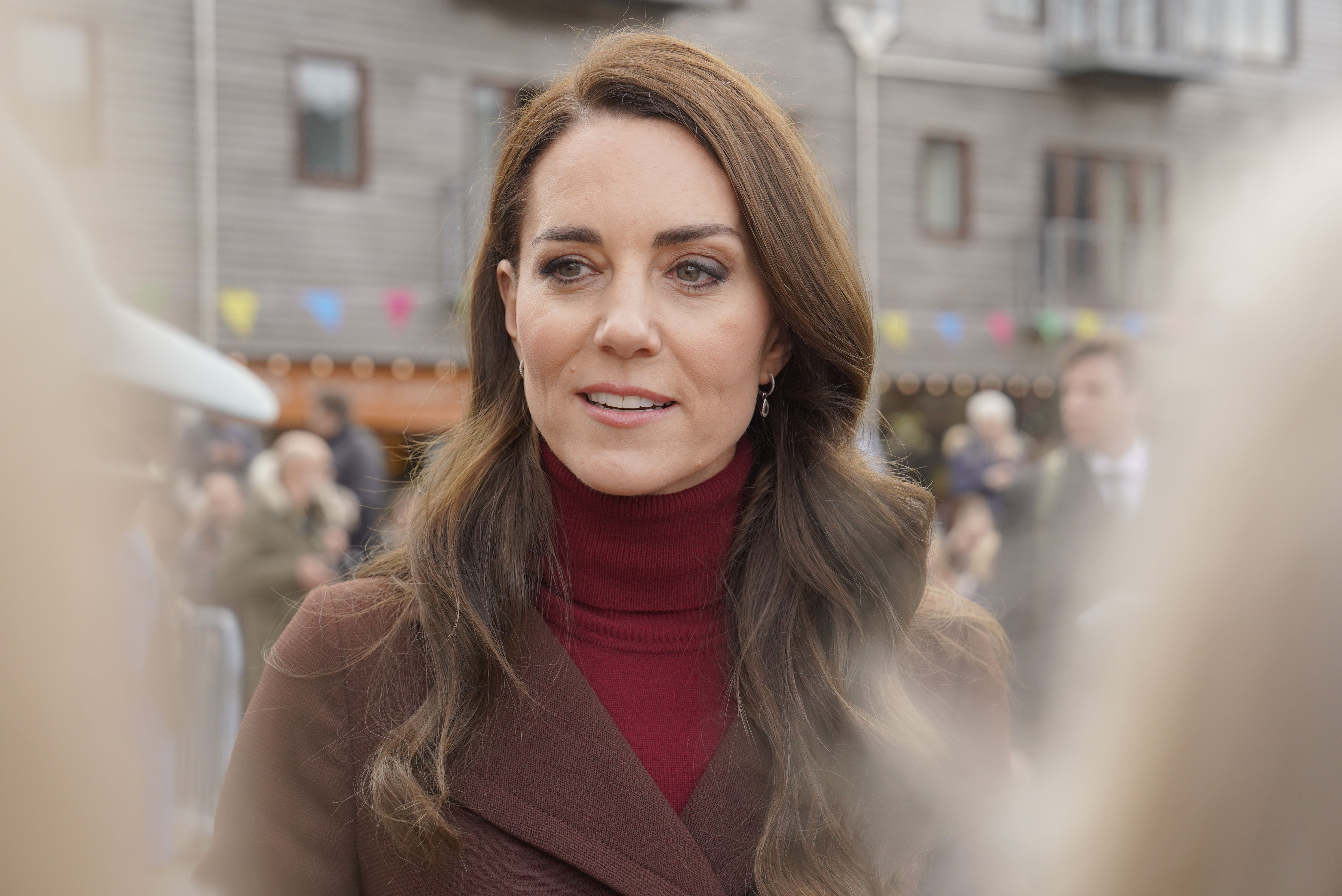 Kate Middleton, gli orecchini Zara economici che costano 18 euro