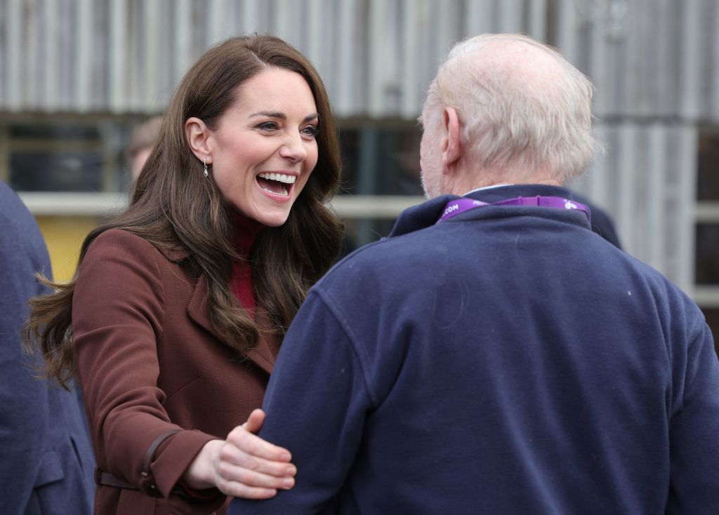 britains catherine, princess of wales l reacts as she is reunited with an old school teacher of hers following the tour of the national maritime museum cornwall on february 9, 2023 in falmouth, england photo by chris jackson pool afp photo by chris jacksonpoolafp via getty images