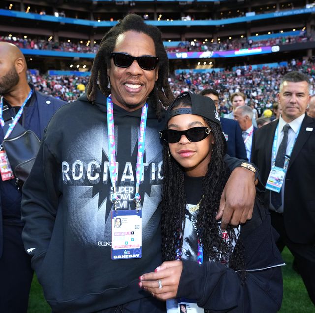 Jay-Z and Blue Ivy Carter Are a Cool Father-Daughter Duo at the 2023 Super  Bowl