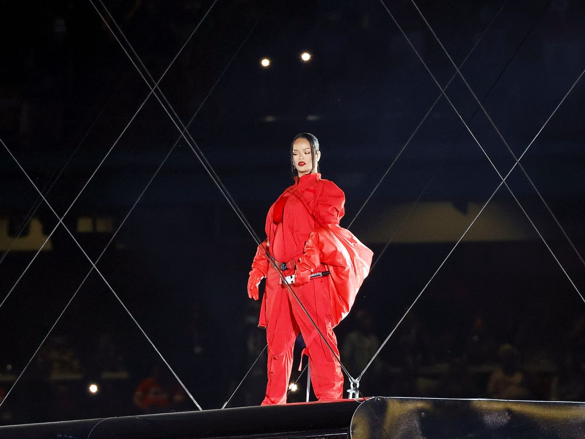 Rihanna Had No Plans To Announce Pregnancy At The Super Bowl