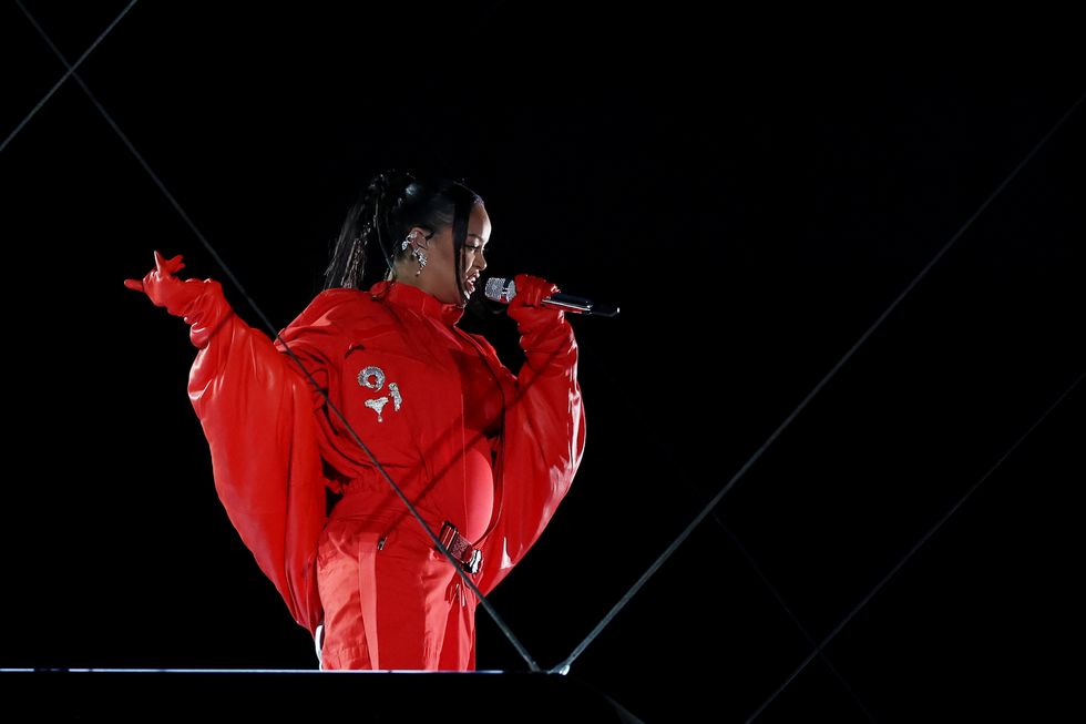 glendale, arizona february 12 rihanna performs onstage during the apple music super bowl lvii halftime show at state farm stadium on february 12, 2023 in glendale, arizona photo by ezra shawgetty images