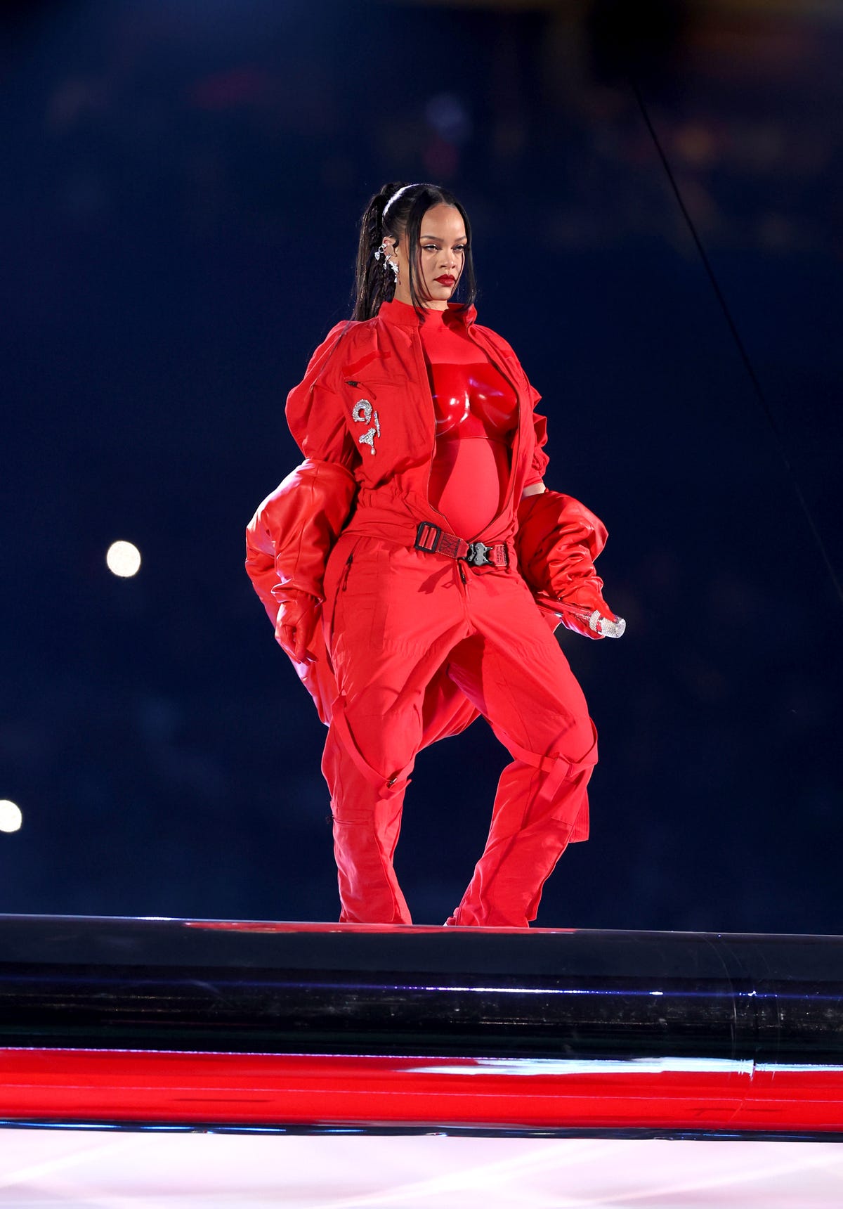 Celebs and Fans React to Pregnant Rihanna's High-Flying Super Bowl