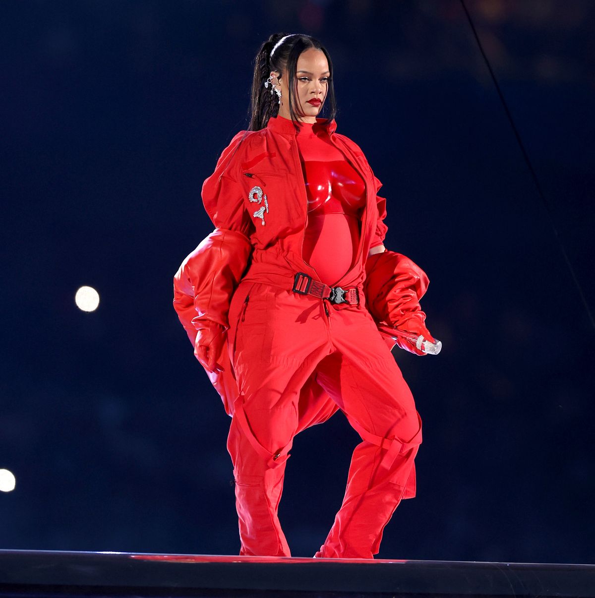 glendale, arizona february 12 rihanna performs onstage during the apple music super bowl lvii halftime show at state farm stadium on february 12, 2023 in glendale, arizona photo by gregory shamusgetty images