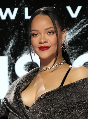 phoenix, arizona february 09 rihanna poses onstage during the apple music super bowl lvii halftime show press conference at phoenix convention center on february 09, 2023 in phoenix, arizona photo by kevin mazurgetty images for roc nation
