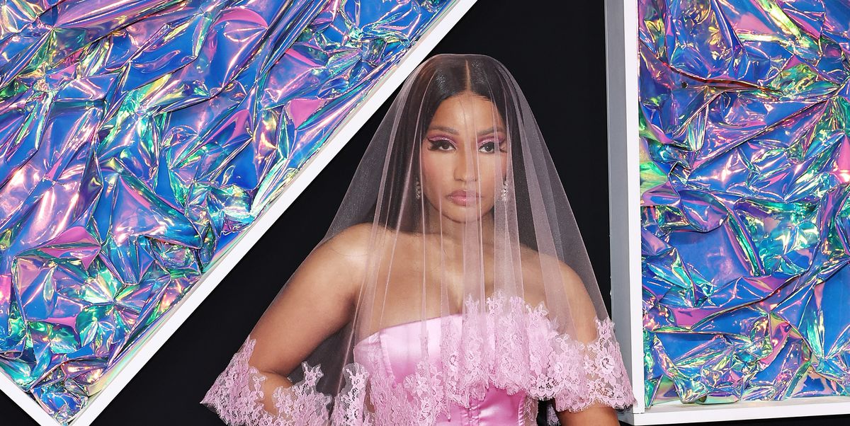 Nicki Minaj: Neon Green Bandage Dress