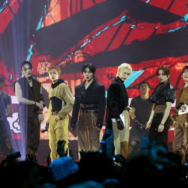 newark, new jersey september 12 l r han, hyunjin, bang chan, in, felix, lee know, seungmin and changbin of stray kids perform onstage during the 2023 mtv video music awards at prudential center on september 12, 2023 in newark, new jersey photo by mike coppolagetty images for mtv