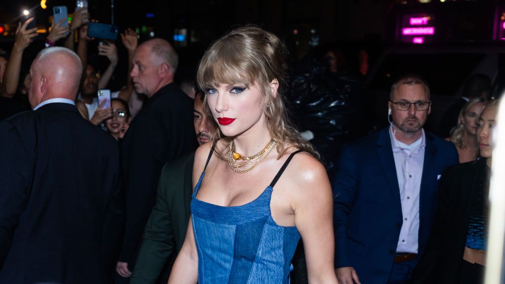 Taylor Swift Changed Into a Denim Minidress After Her Big VMAs Wins