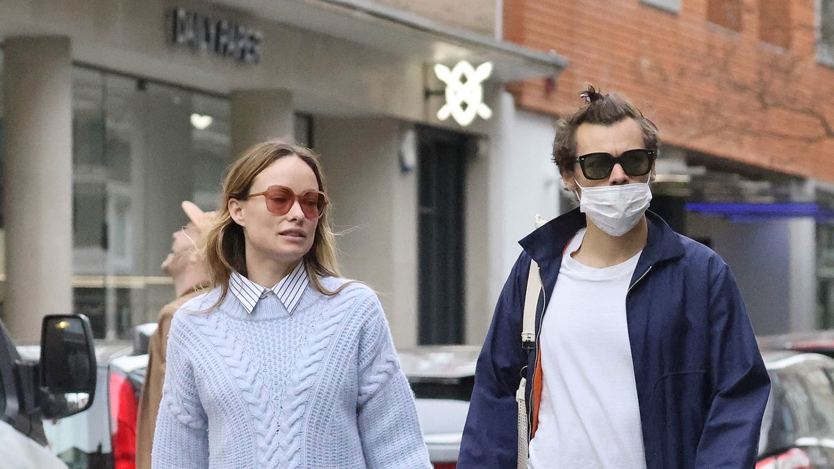 preview for Harry Styles Fans CALL OUT Olivia Wilde Over Viral Clip?!