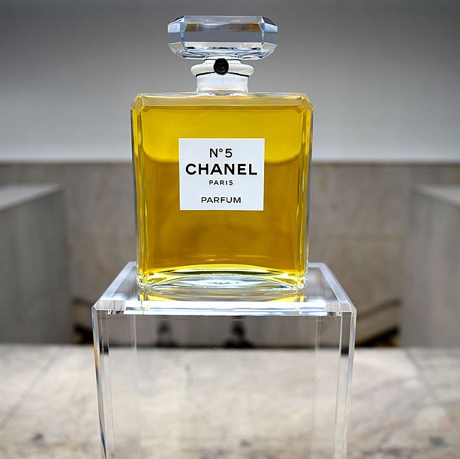 Chanel N°5, Paris. The youth of imagination