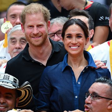 dusseldorf, germany september 15 prince harry, duke of sussex and meghan, duchess of sussex attend the sitting volleyball final during day six of the invictus games düsseldorf 2023 on september 15, 2023 in dusseldorf, germany photo by karwai tangwireimage