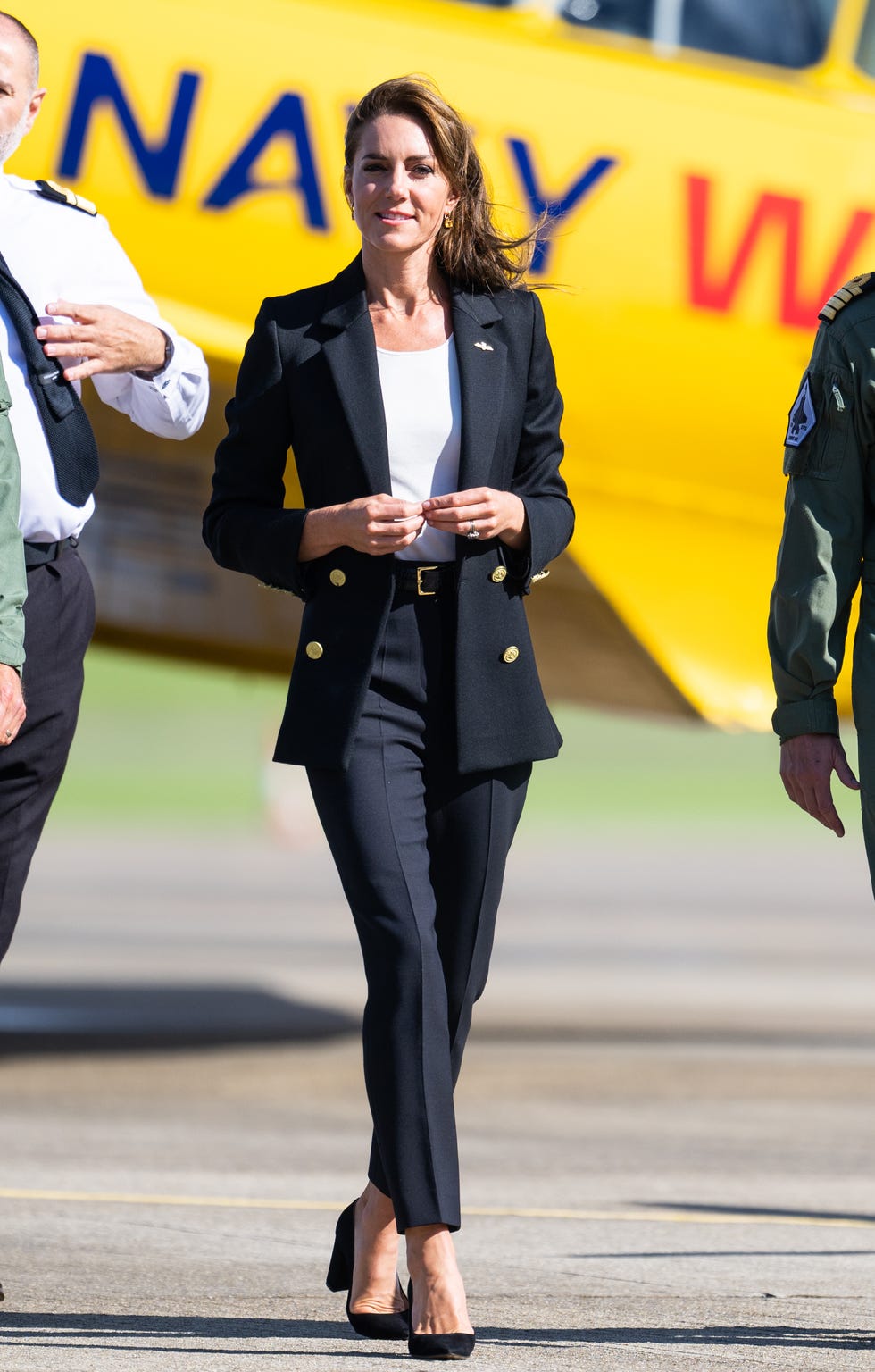 the princess of wales visits royal naval air station yeovilton