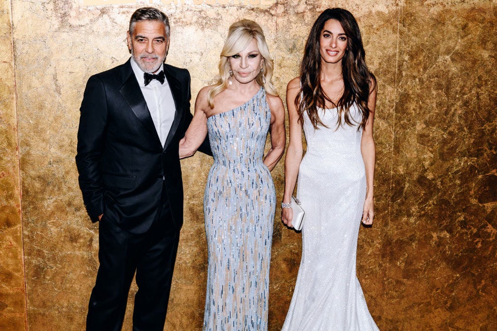 In New York, Donatella Versace and Anne Hathaway Hosted an Intimate Icons  Dinner