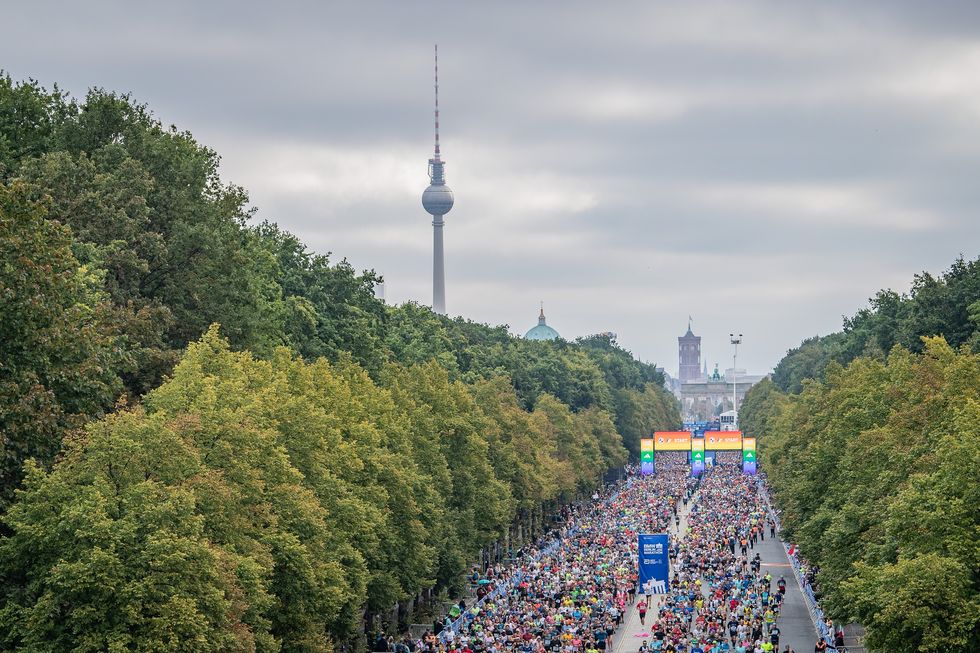 berlin, germany september 24 general view from the race from the siegessaeule with tiegarten and the tv tower on the back during the 2023 bmw berlin marathon on september 24, 2023 in berlin, germany photo by luciano limagetty images