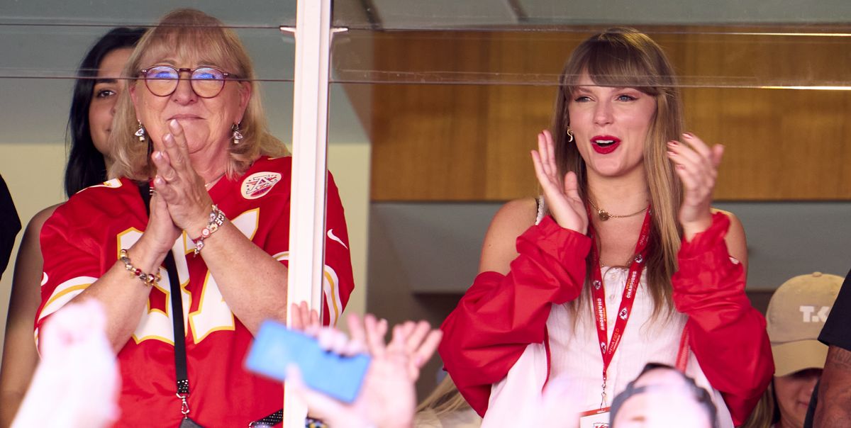Taylor Swift wore this year's coolest trainers to cheer on rumoured new flame Travis Kelce