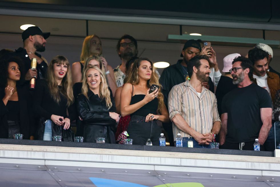 east rutherford, nj october 1 taylor swift, brittany mahomes, blake lively, hugh jackman, and ryan reynolds watch from the stands during an nfl football game between the new york jets and the kansas city chiefs at metlife stadium on october 1, 2023 in east rutherford, new jersey photo by kevin sabitusgetty images