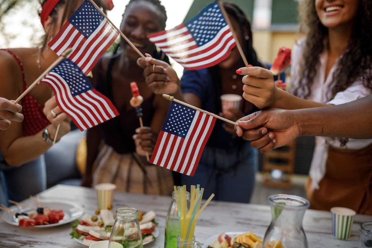 preview for 13 Things You Never Knew About Independence Day