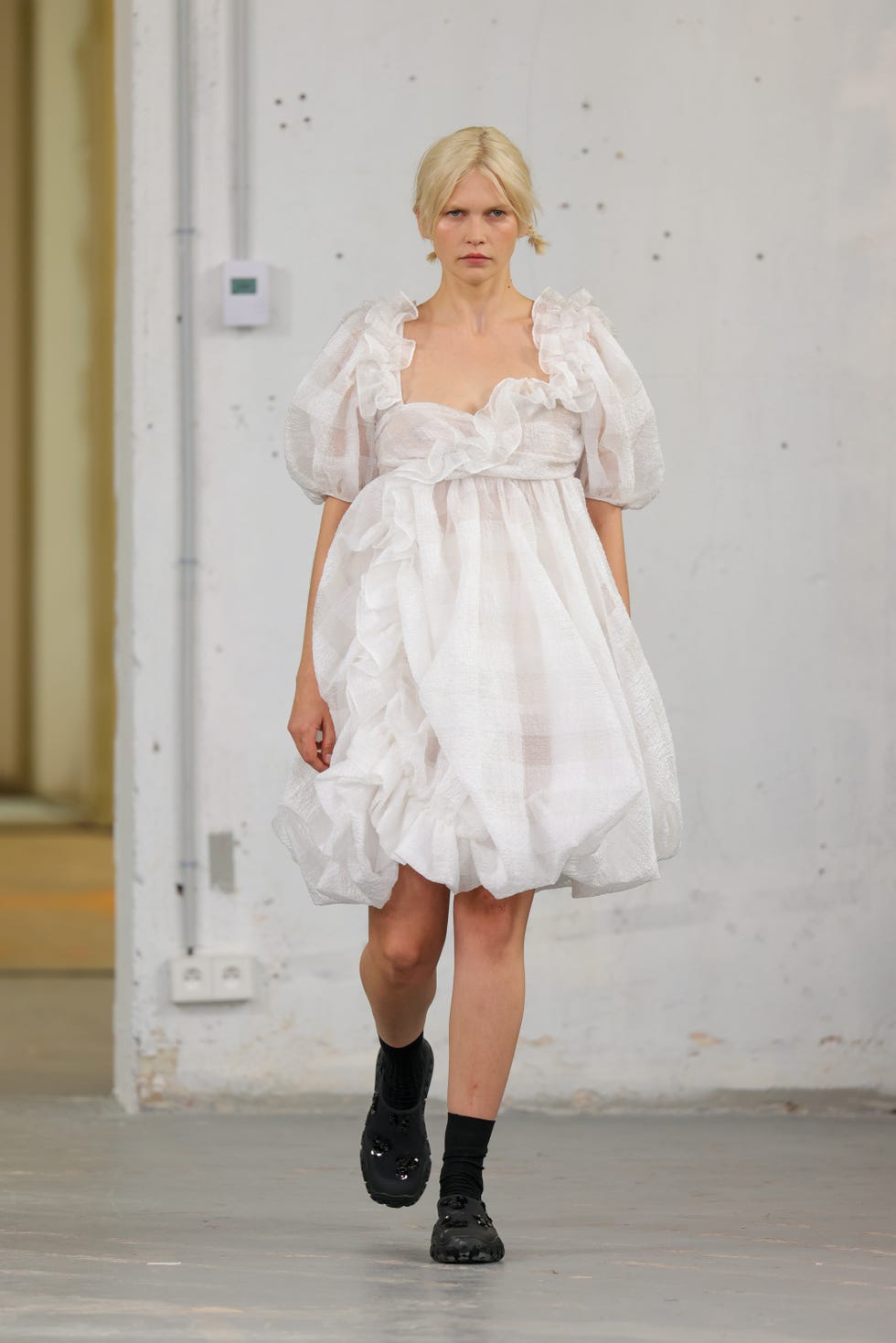 paris, france september 27 editorial use only for non editorial use please seek approval from fashion house a model walks the runway during the cecilie bahnsen womenswear springsummer 2024 show as part of paris fashion week on september 27, 2023 in paris, france photo by pierre suugetty images