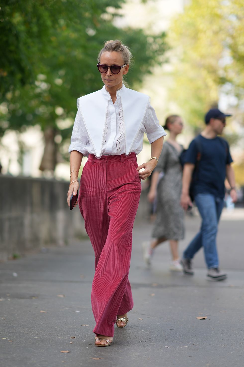 Pantalón ancho de vestir Color Gris | Pantalones Mujer | NafNaf España