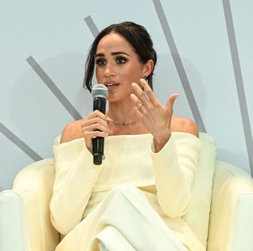new york, new york october 10 meghan, duchess of sussex speaks onstage at the archewell foundation parents summit mental wellness in the digital age during project healthy minds world mental health day festival 2023 at hudson yards on october 10, 2023 in new york city photo by bryan beddergetty images for project healthy minds