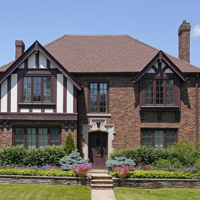 Tudoe-Style-House-Exterior - what is a tudor style house