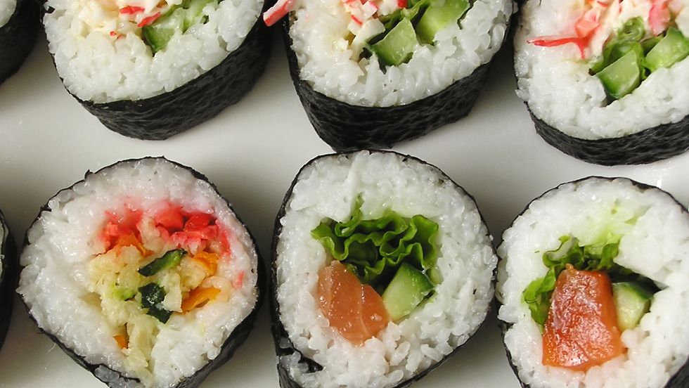 healthy sushi rolls