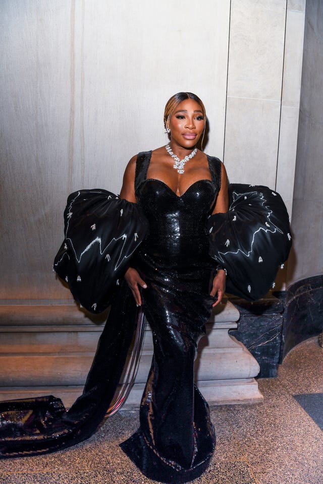 Serena Williams Wears Molten Sequined Gown to Accept Fashion Icon Award