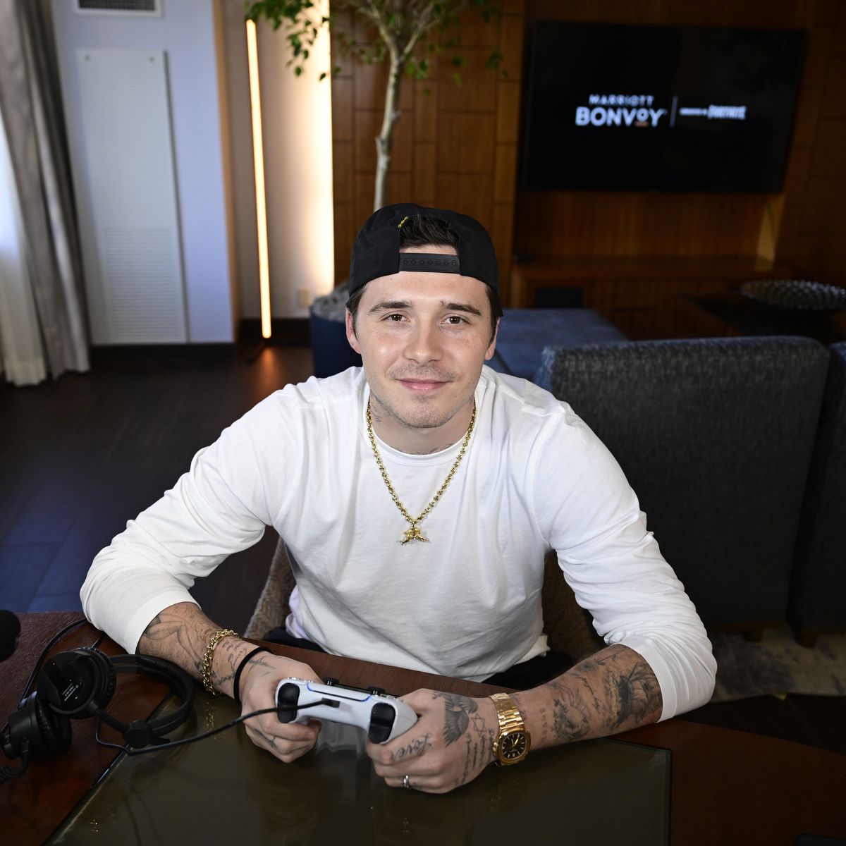 new york, new york november 02 twitch streamer sommerset takes on marriott bonvoy land in livestream event at the westin new york grand central with special guest brooklyn beckham on november 02, 2023 in new york city photo by dave kotinskygetty images for marriott bonvoy