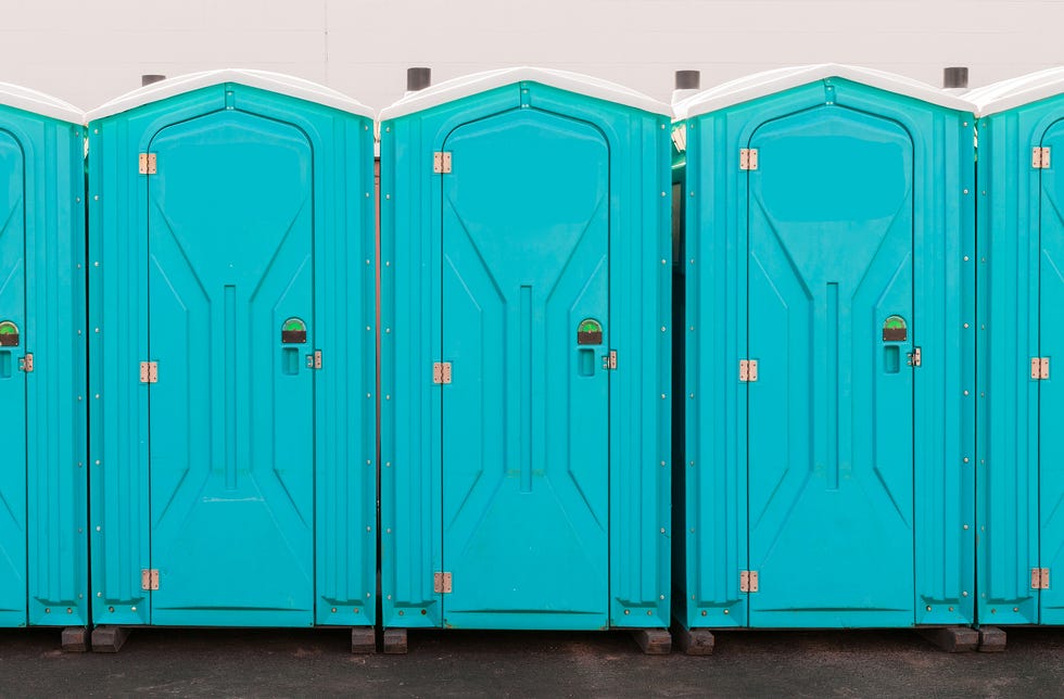 Porta Pottie Line Up