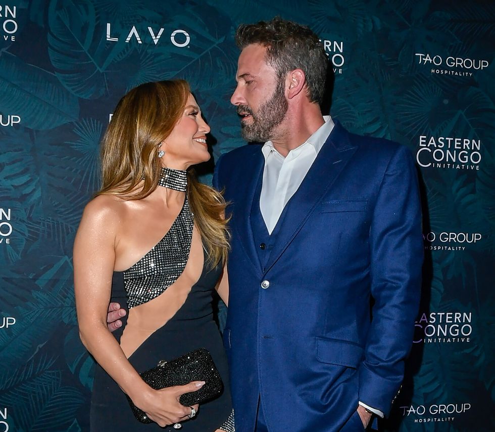 las vegas, nevada november 17 jennifer lopez l and ben affleck attend the 2023 eastern congo initiative poker and blackjack tournament hosted by tao group hospitality at lavo restaurant nightclub at the palazzo at the venetian resort las vegas on november 17, 2023 in las vegas, nevada photo by mindy smallgetty images