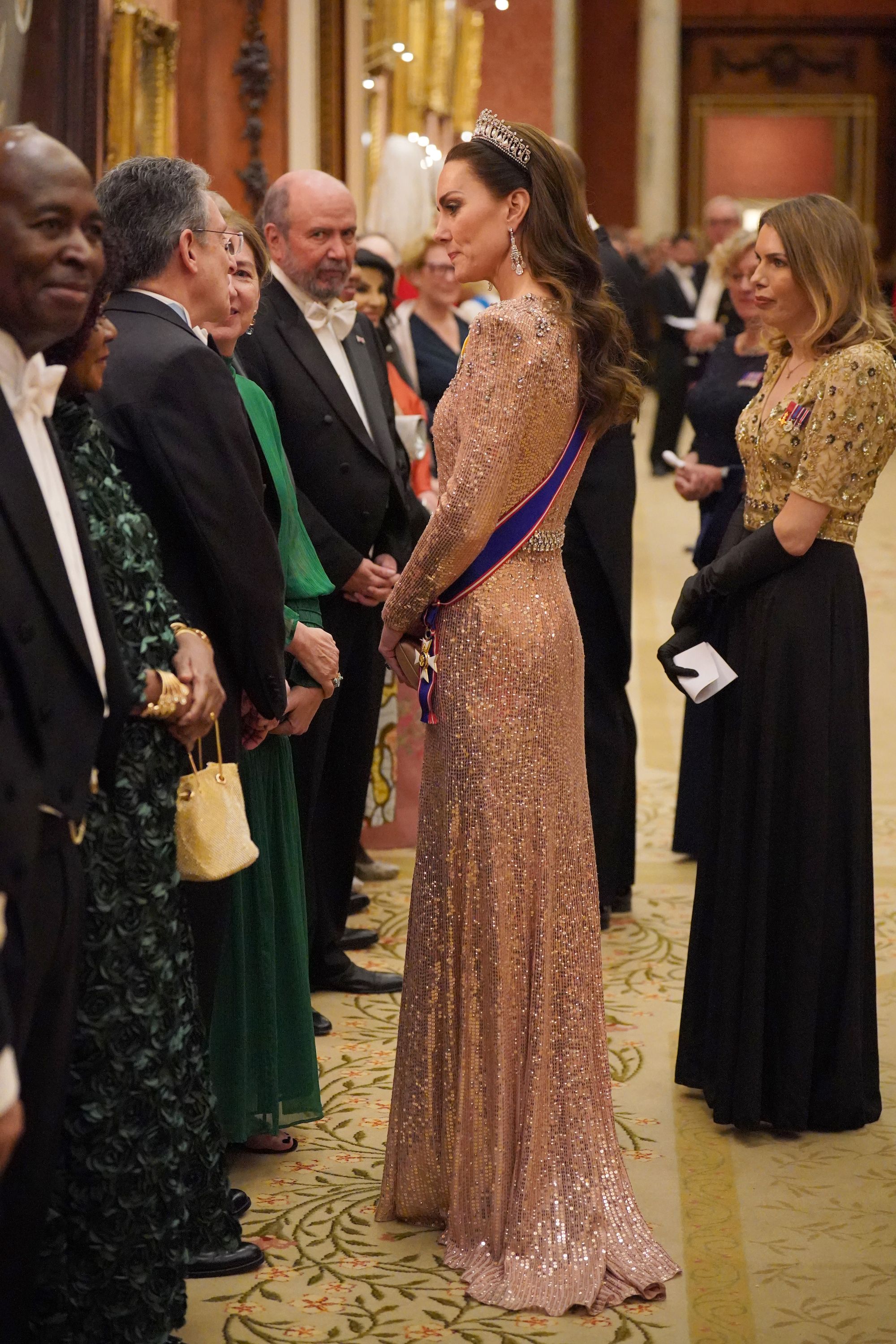 Kate wears rarely seen tiara and flowing gown at state banquet