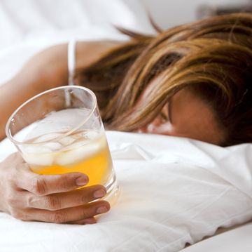 解酒推薦！「7大解酒食物、飲品」推薦～立刻減緩妳的宿醉不適！
