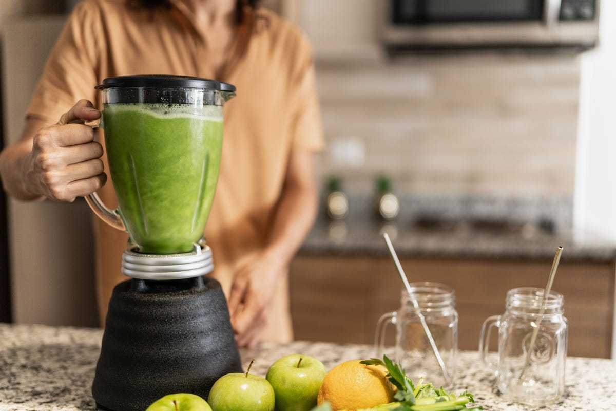 Nutribullet Balance Blender Review: Nutritionally Balanced Smoothies