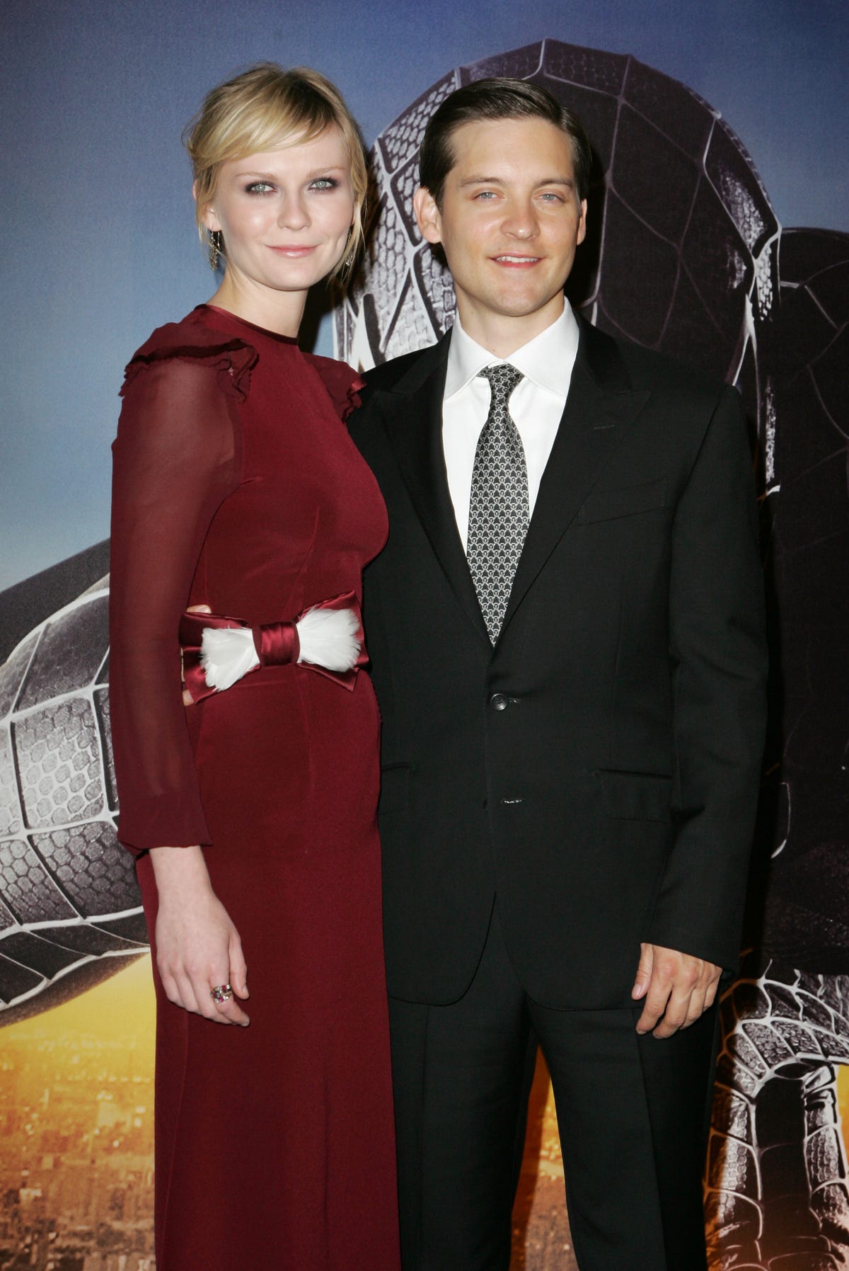 Kirsten Dunst's 'Spider-Man' Kiss With Tobey Maguire Wasn't As Romantic As  It Looked