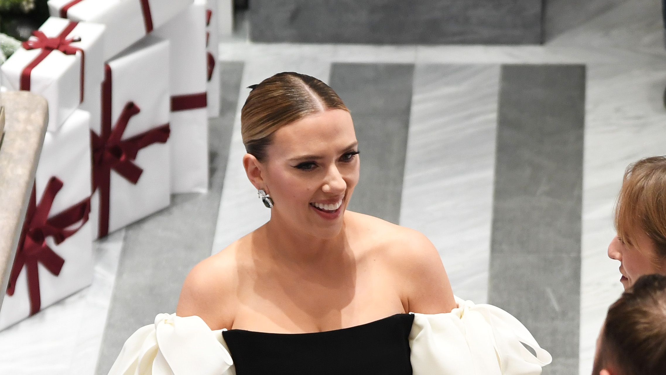 Scarlett Johansson Is the Most Festive Holiday Party Host in