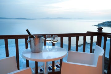 The common scam hotel customers fall for when booking a room with an ocean view